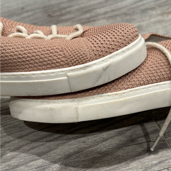 Nisolo pink Go-To Eco Knit Sneaker - Picture 7 of 10
